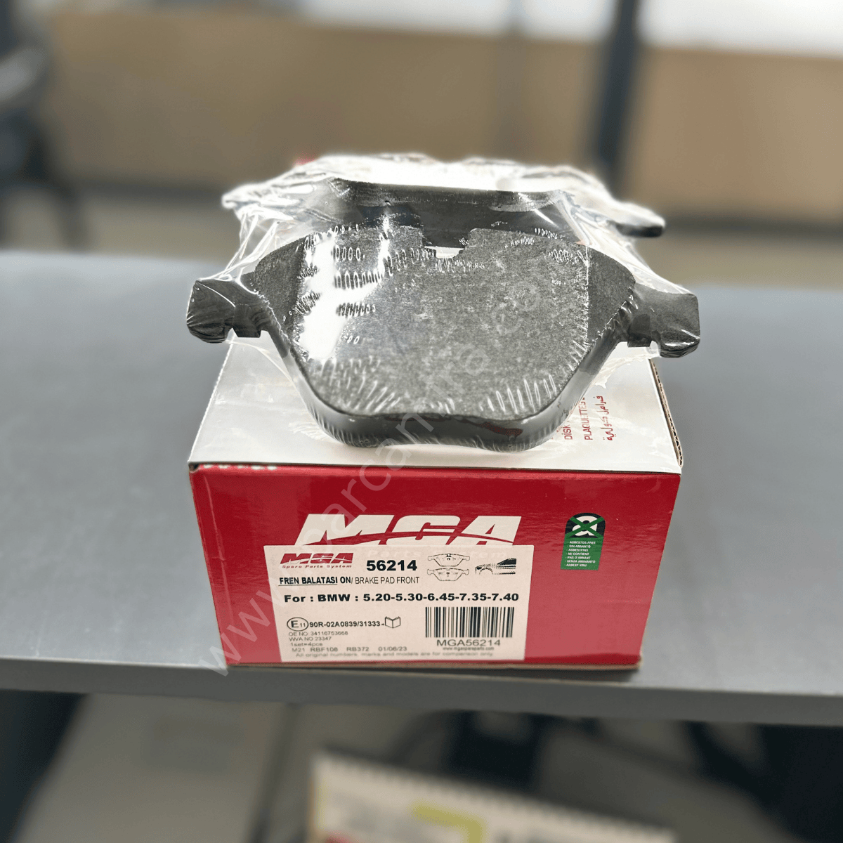 Ön Fren Balatası - BMW E60-E65-E66 2331211 MGA 56214 / 34111763089